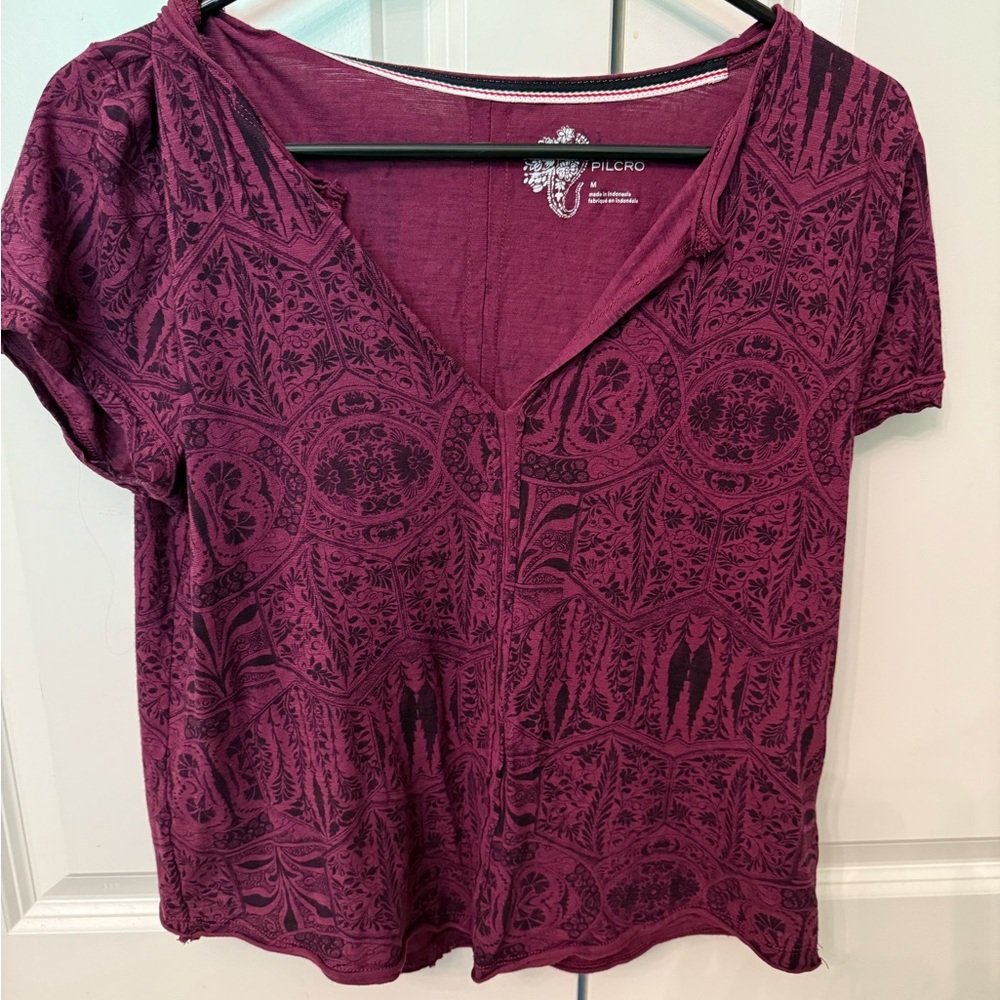 Pilcro Fitted Graphic Blouse Short Sleeve